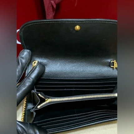Gucci Blondie Chain-Link Wallet/Crossbody. PRISTINE