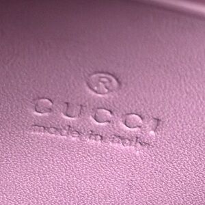 Gucci GG Supreme Pearl Peony WalletOn Chain. PRISTINE