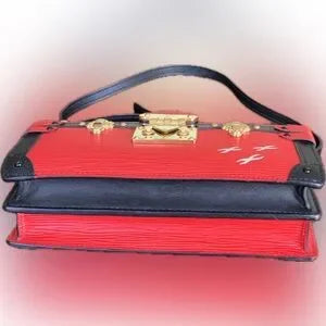 Louis Vuitton Epi Leather Trunk Clutch Shoulder Bag. EUC